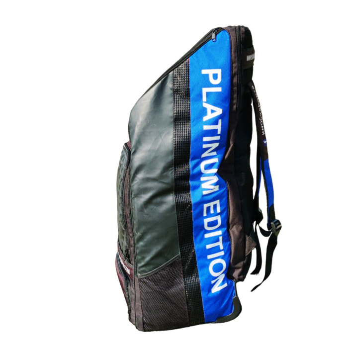 KNOCK PLATINUM EDITION WHEELIE DUFFLE KIT BAG 7 POCKETS - Image 4