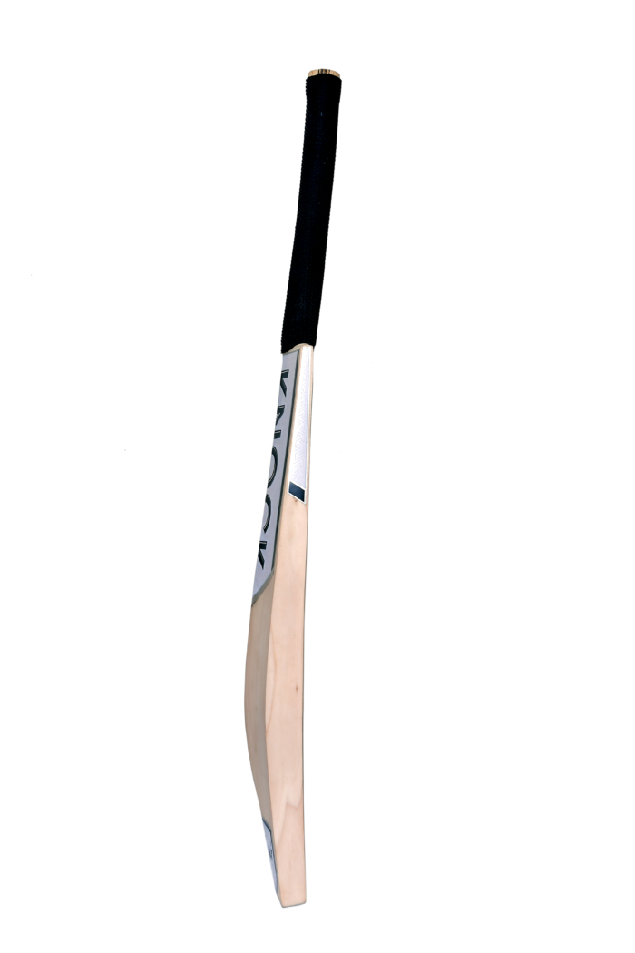 KNOCK LIMITED EDITION CRICKET BAT - Image 3