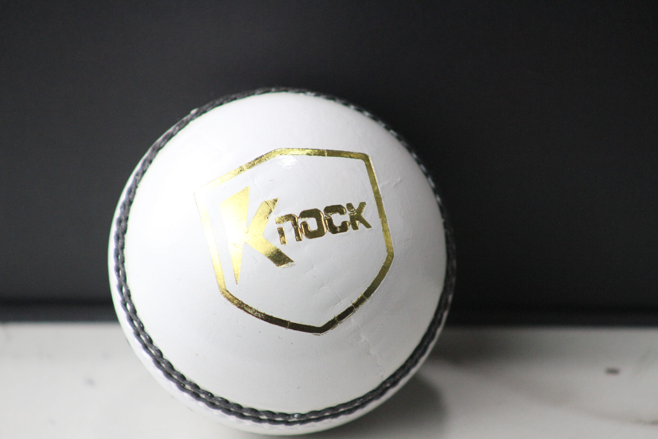 KNOCK SPORTS PREMIUM LEATHER BALLS BOX - Image 9