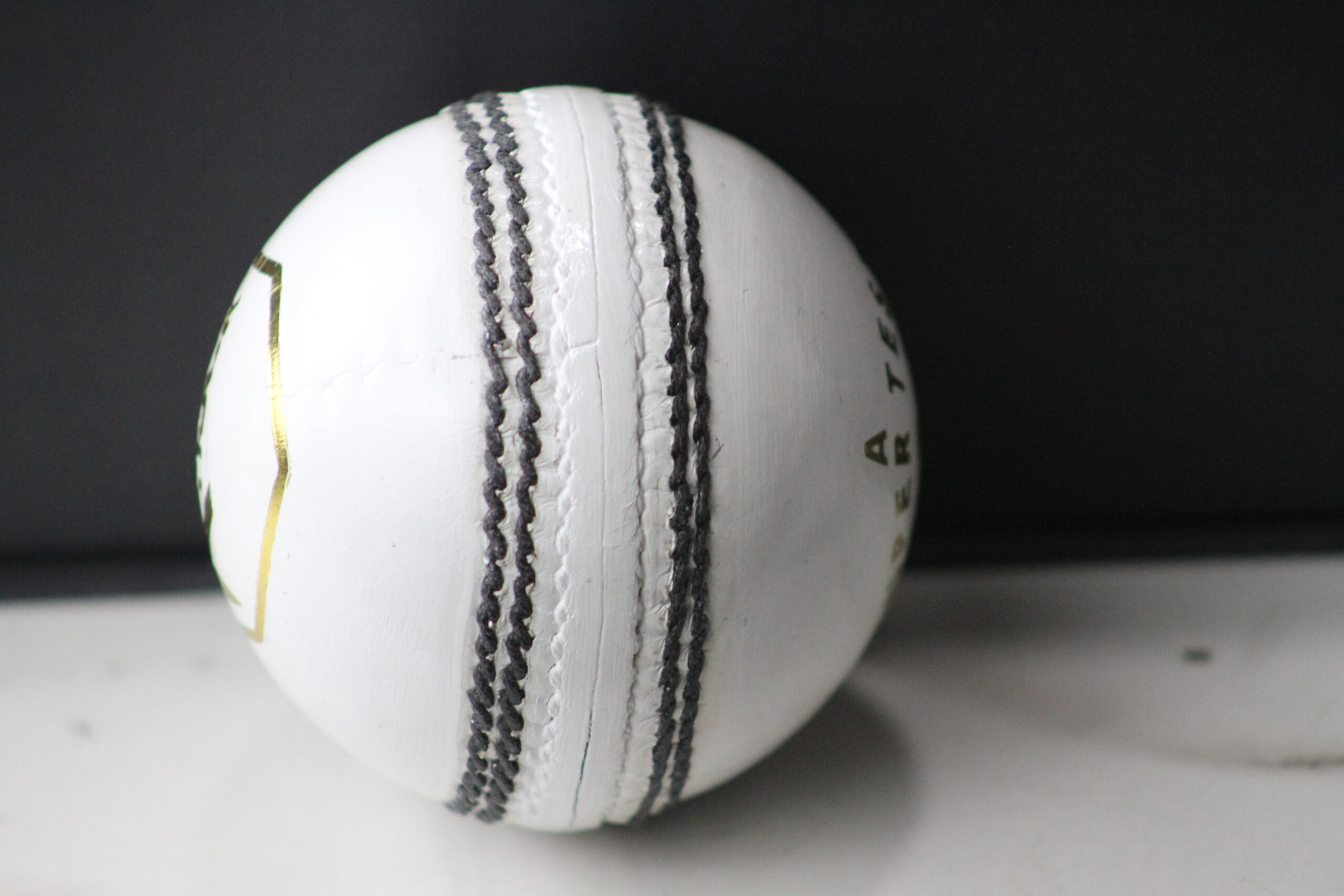 KNOCK SPORTS PREMIUM LEATHER BALLS BOX - Image 10