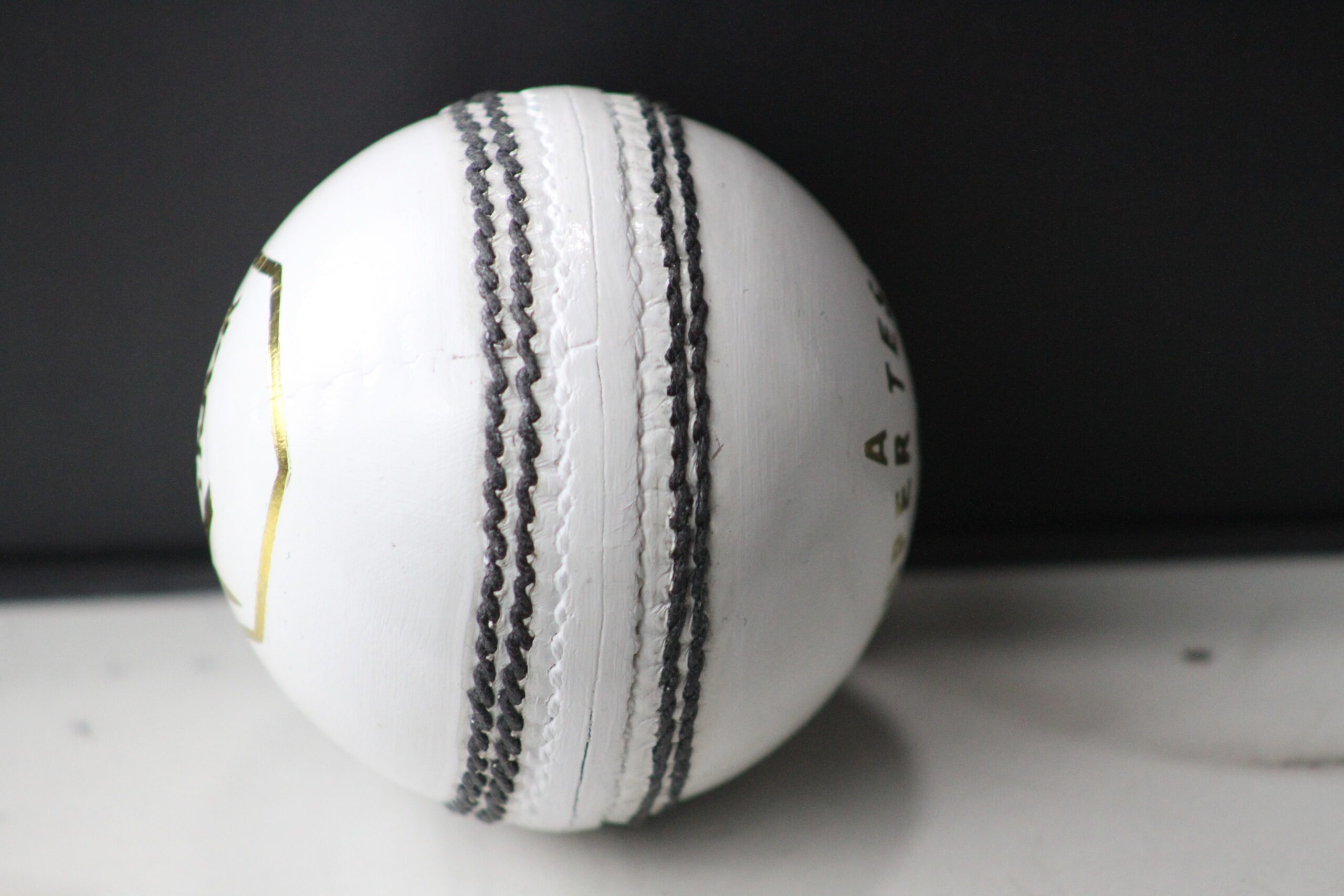 KNOCK SPORTS PREMIUM LEATHER BALLS BOX - Image 10