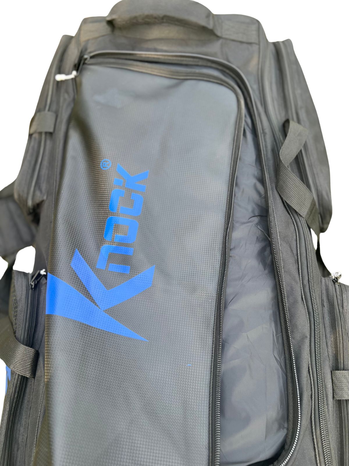 KNOCK PLAYER EDITION KIT BAG - Image 12