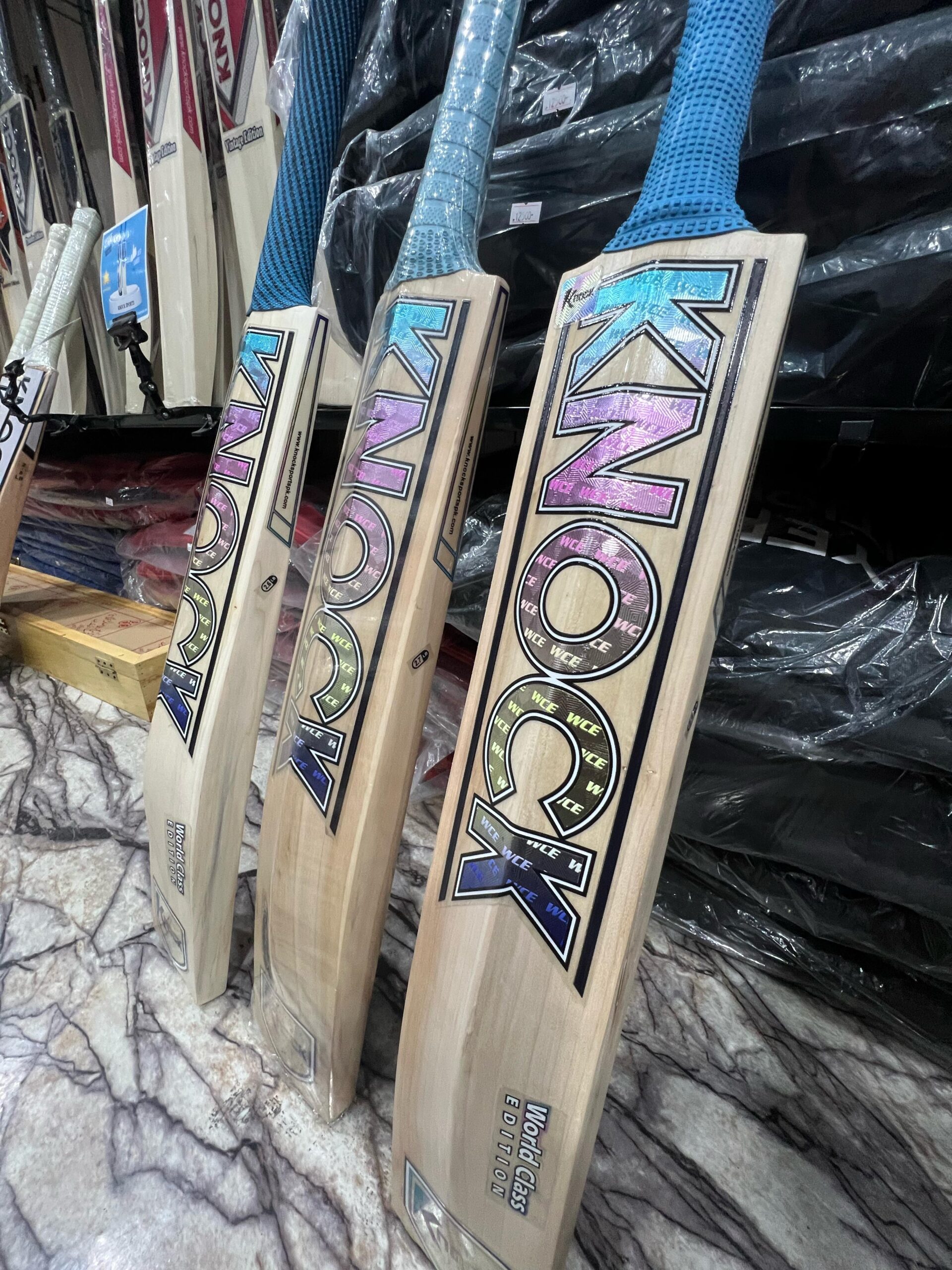 KNOCK WORLD CLASS EDITION - Image 7